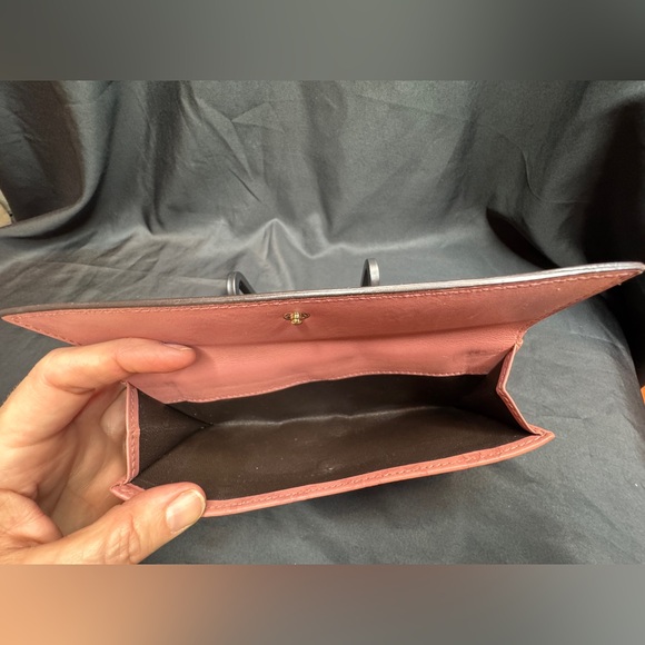Gucci Heart GG Guccissima Embellished Pink Continental Leather Wallet - Picture 8 of 16